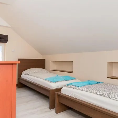 House Bursztyn - Nature, Relax & Terrace By Renters *